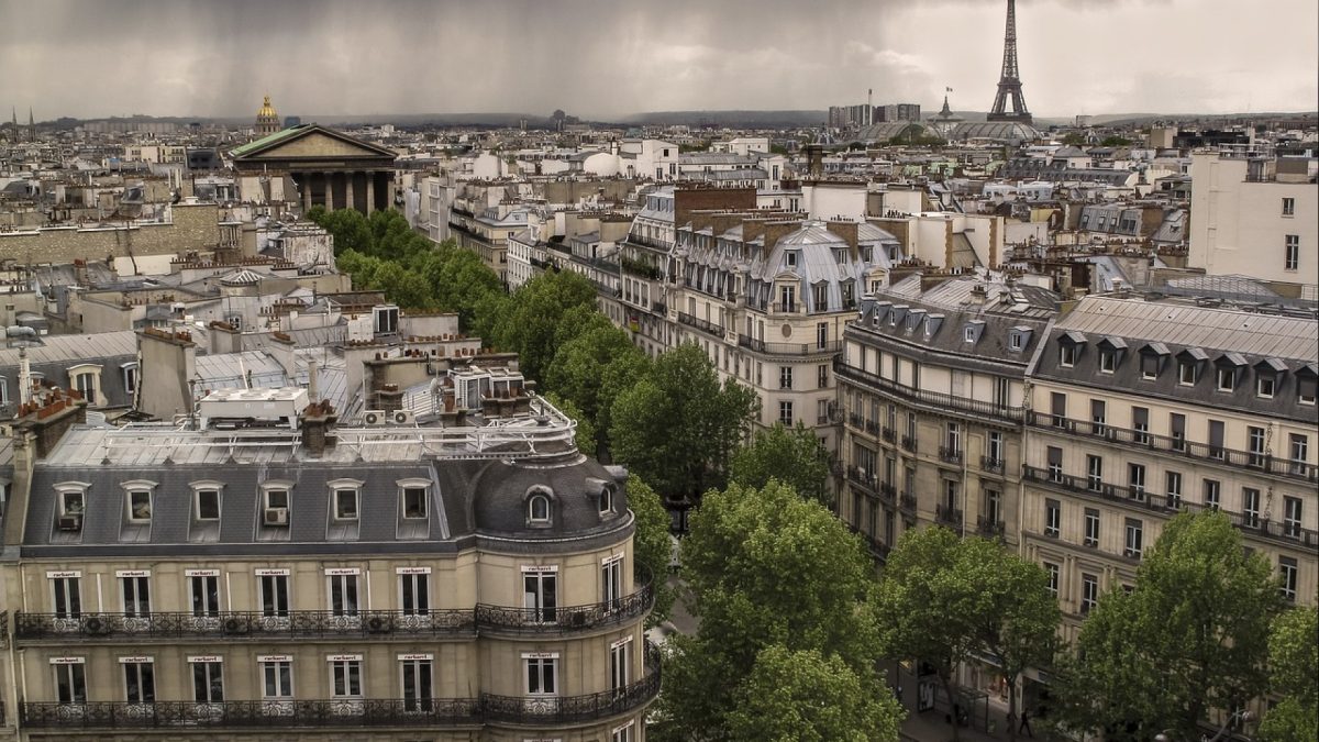 Comment investir dans l'immobilier au centre de Paris ?
