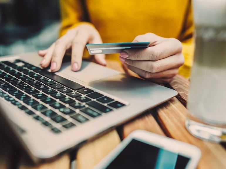 est la banque numéro 1 en France 